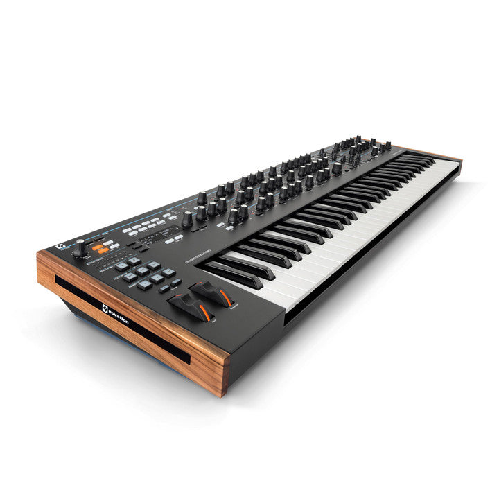 Novation SUMMIT 16 Voice 61 Key Synthesizer